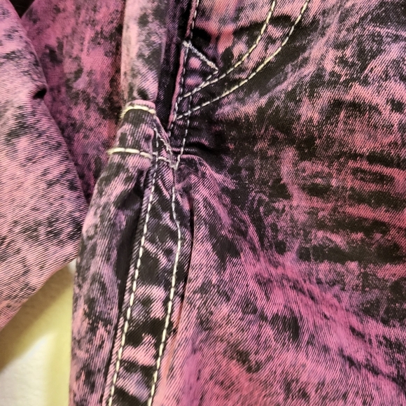 True Religion pink pants - Picture 5 of 8